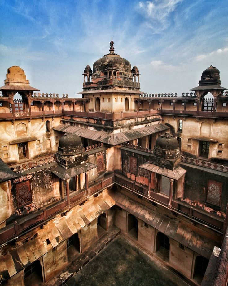 Datia Palace - Historic Architecture of Madhya Pradesh